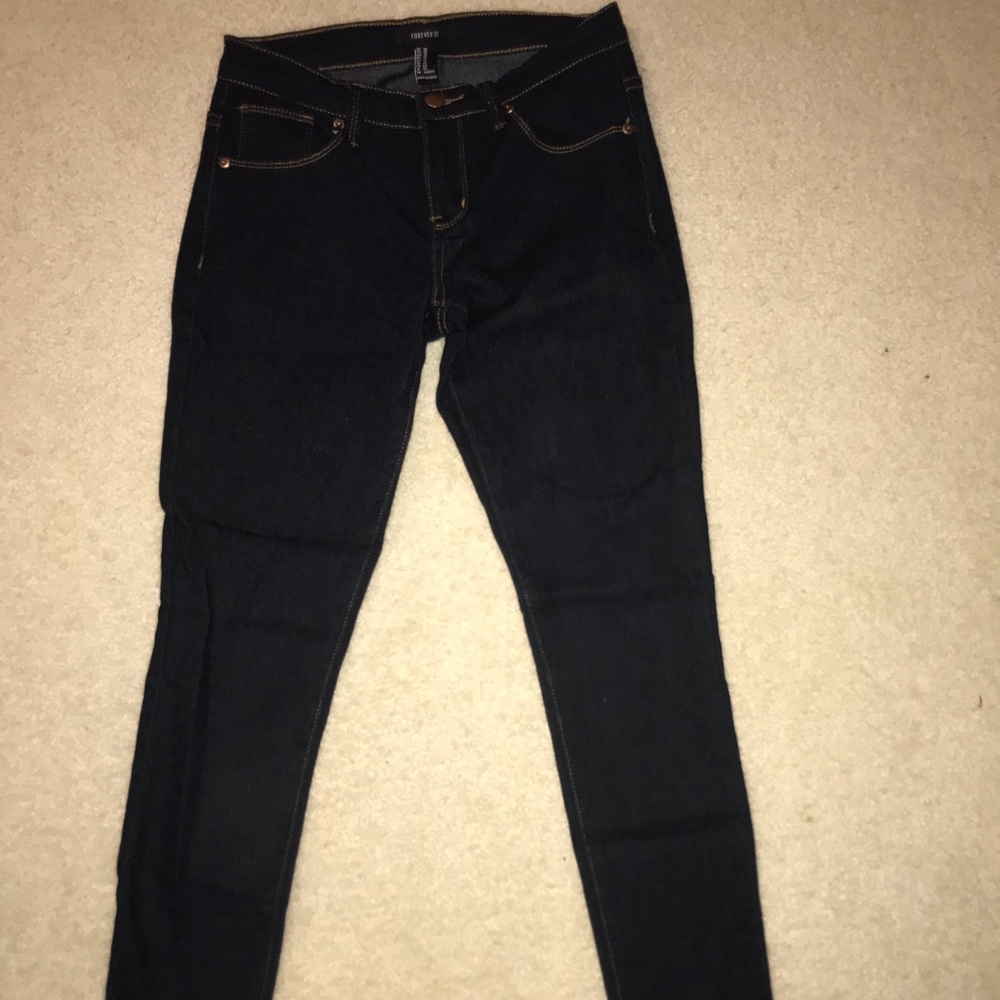 Dark wash skinny jeans
